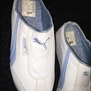 Puma Slide No Lace Sneakers, size 8